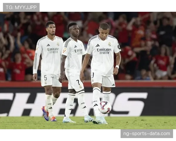 尤文图斯边路利用有限，进攻宽度不足是否制约战术多样性？