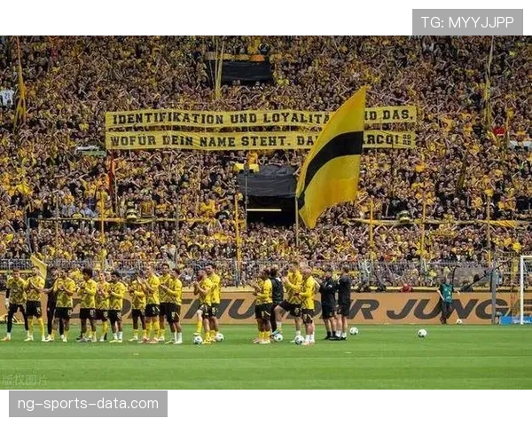 多特蒙德进攻节奏极快，但层次变化不足对赛季走势形成制约